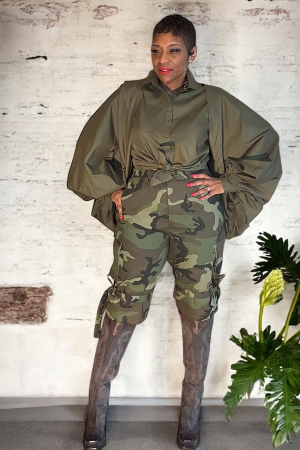 CAMO CRUSH SHORTS